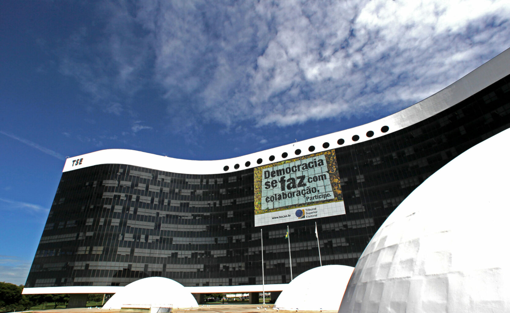 Fachada do TSE. Brasília-DF, 01/12/2015 Foto: Roberto Jayme/ASICS/TSE